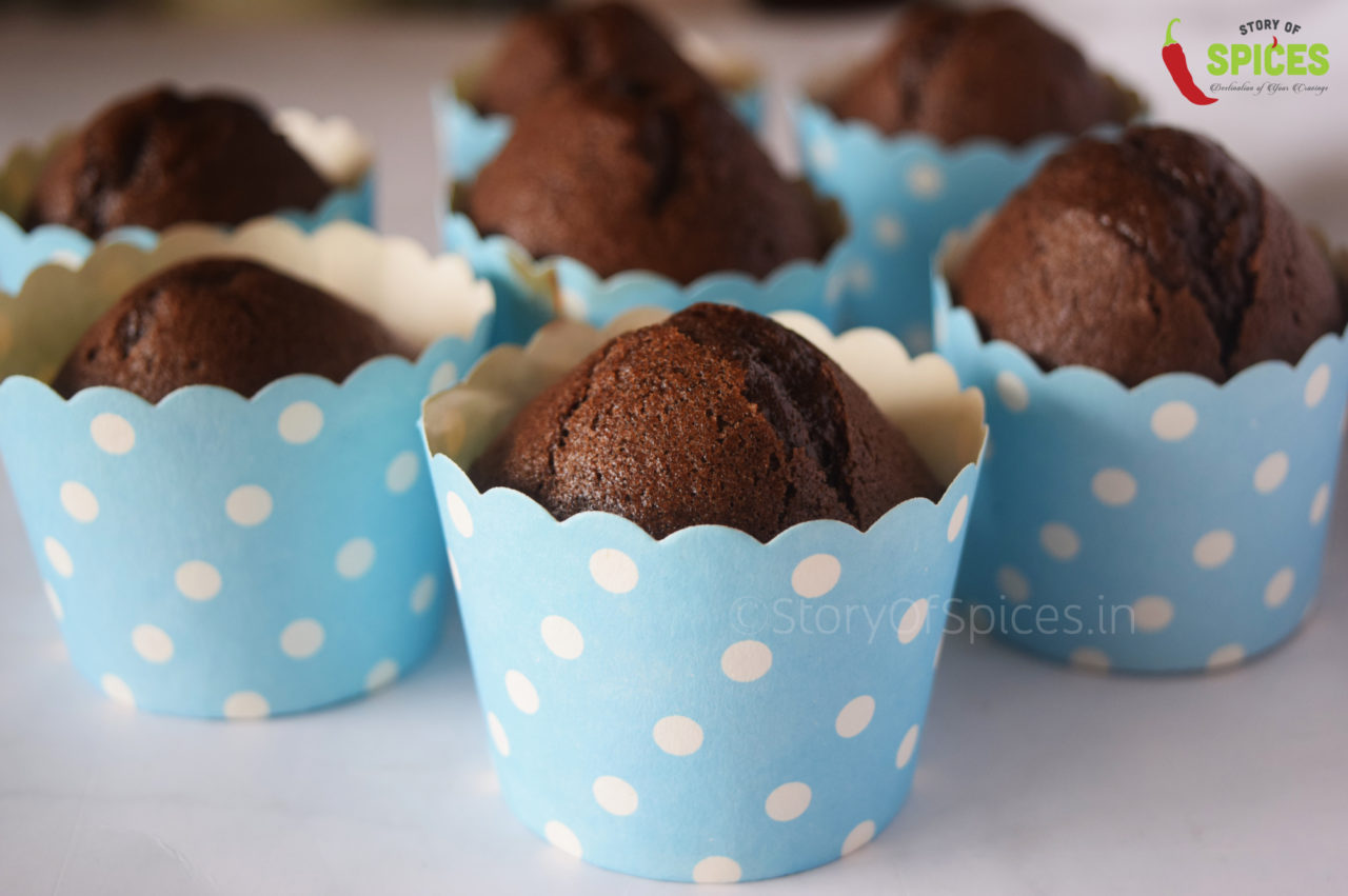 Eggless Chocolate Cupcakes Recipe| 15 Minutes Super Moist and Soft Cupcakes Recipe