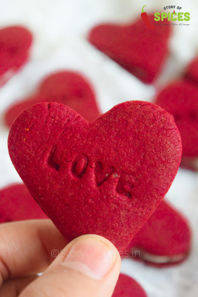 Sweetheart-sandwich-Cookies-Story-Of-Spices