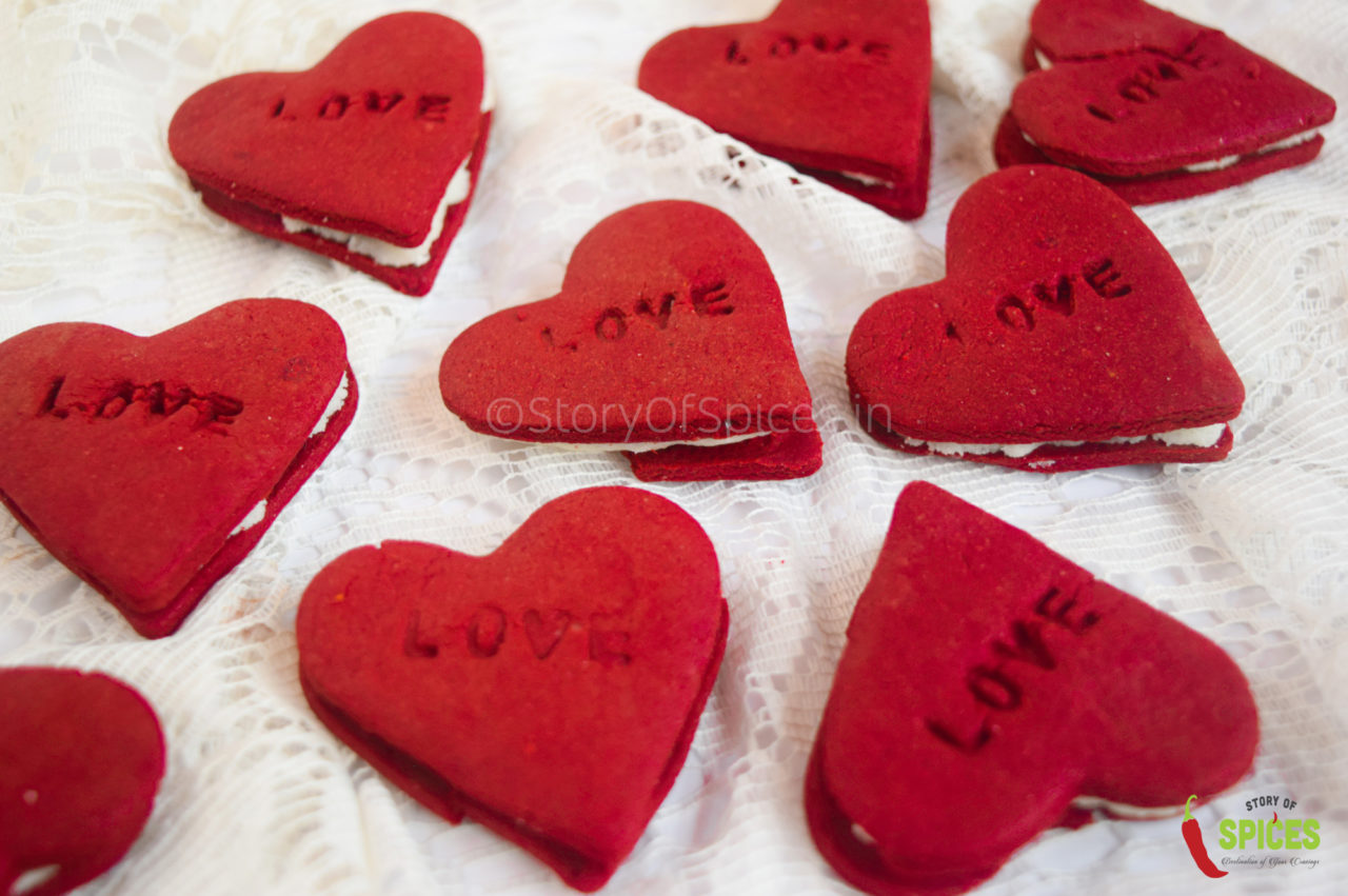 Sweetheart Sandwich Cookies – 15 Minute Valentine Special dessert Recipe