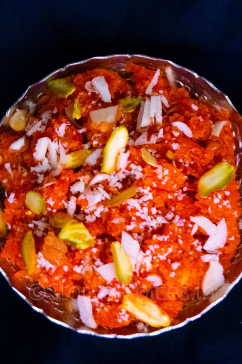 Gajar-ka-halwa-recipe-story-of-spices